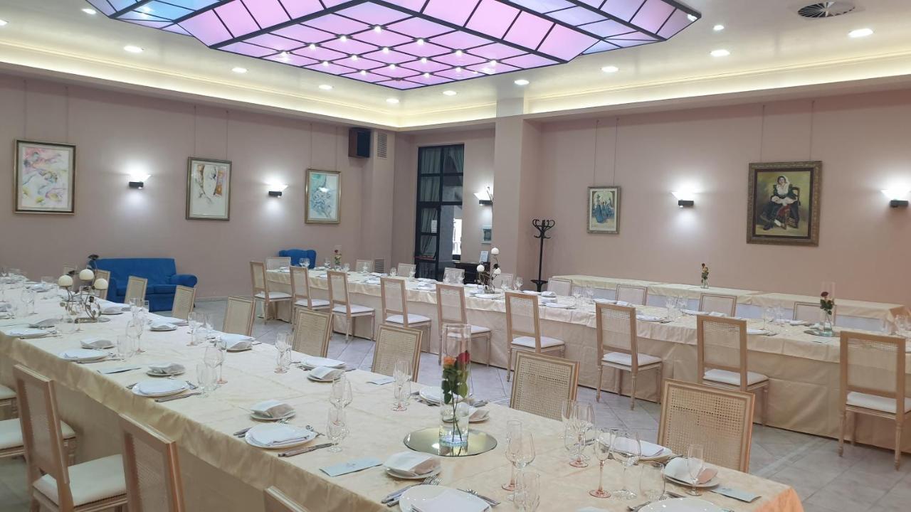 Palahotel Vallenoce Decollatura Экстерьер фото
