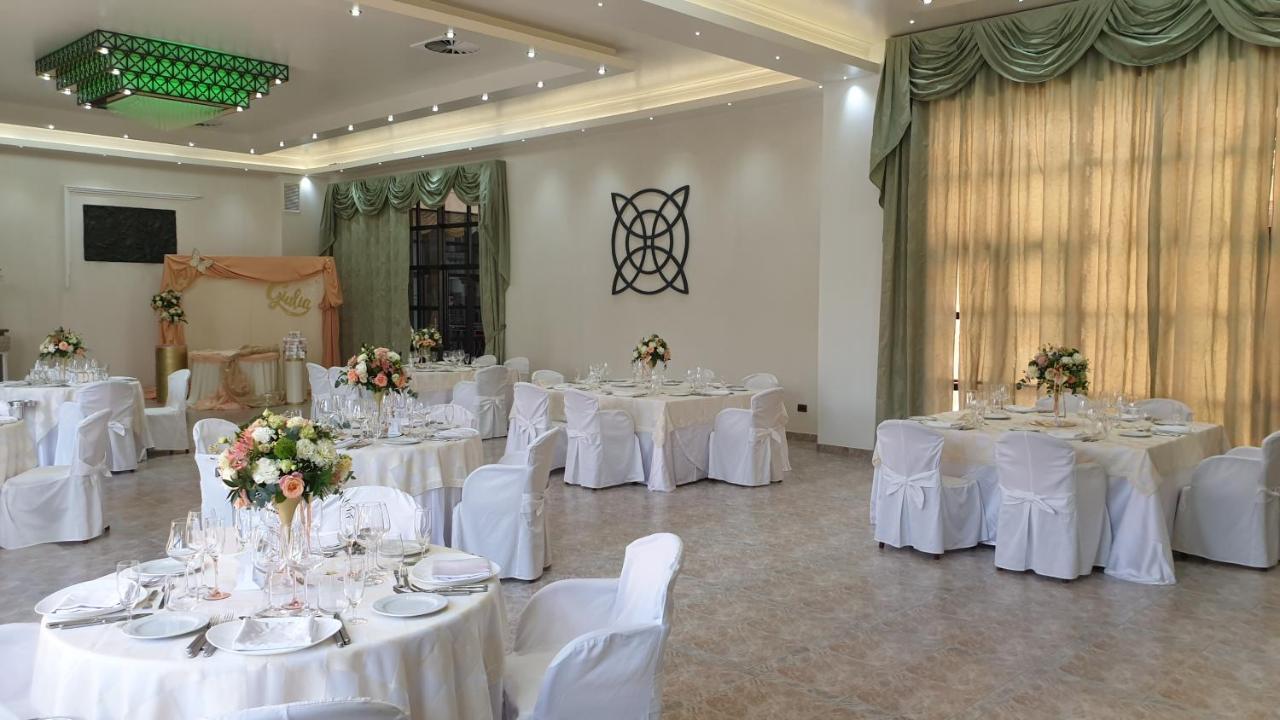 Palahotel Vallenoce Decollatura Экстерьер фото