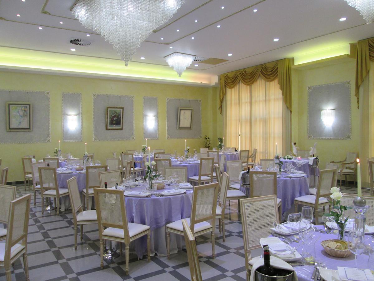 Palahotel Vallenoce Decollatura Экстерьер фото